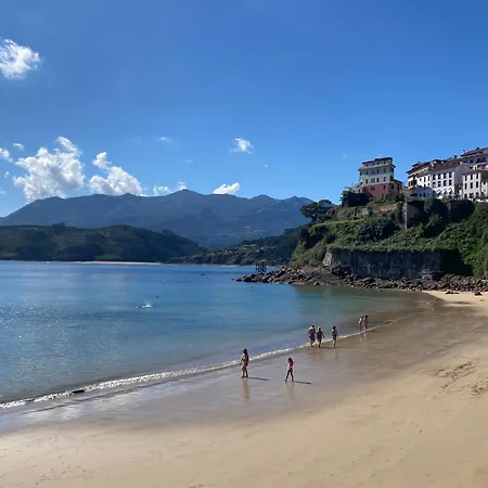 Апартаменты El Apartamentin De Lastres. *